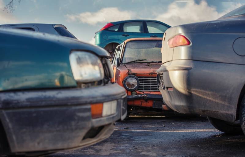 Casse automobile certifiée destruction VGU pour une voiture ancienne non roulante avec récupération de pièces détachées proche Harfleur